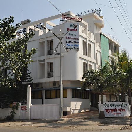 Excellency Inn Nashik Dış mekan fotoğraf