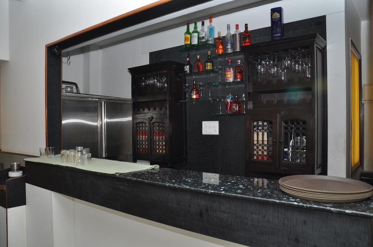Excellency Inn Nashik Dış mekan fotoğraf